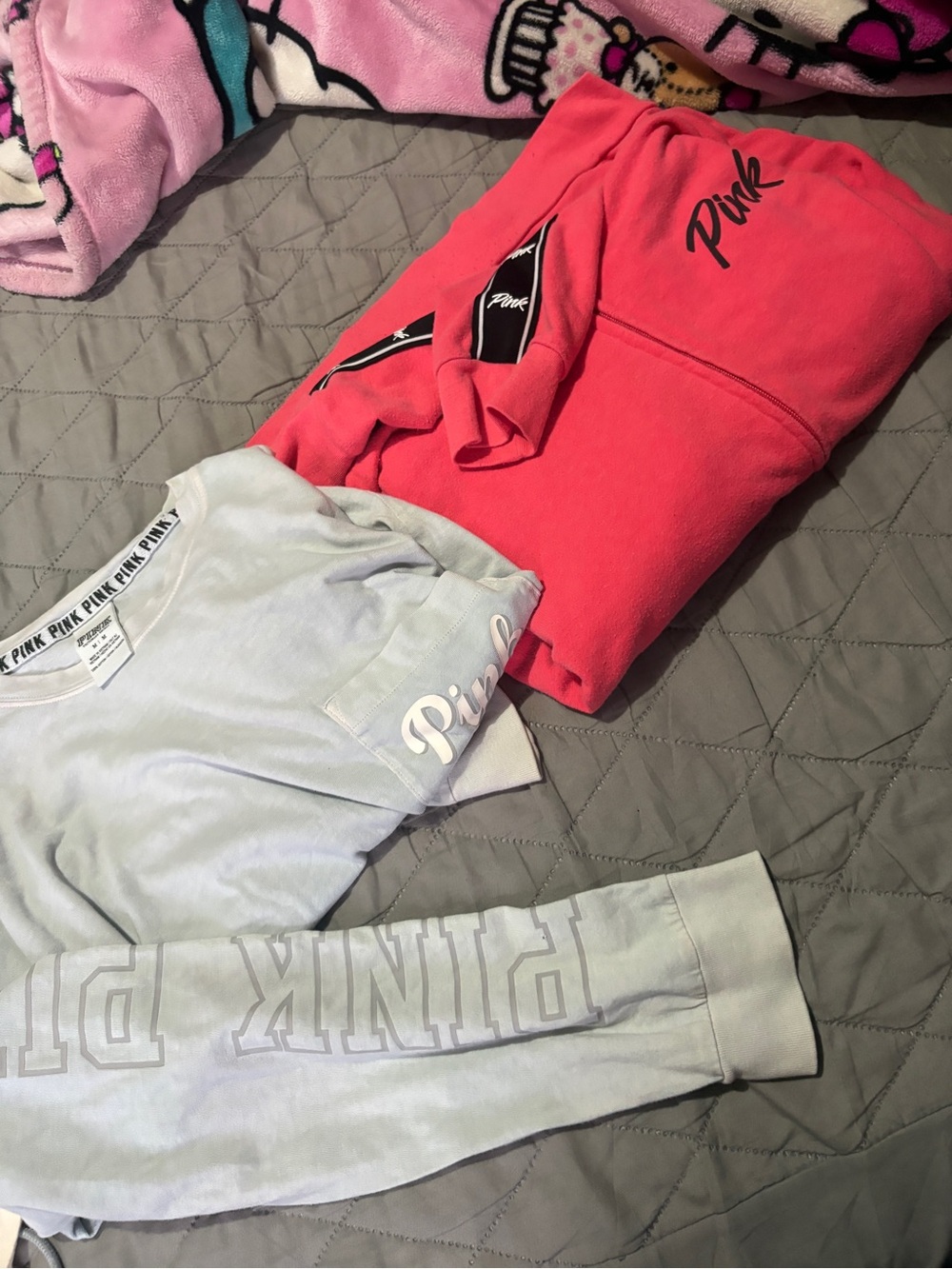 Victoria's Secret PINK Light Gray Crewneck bundle